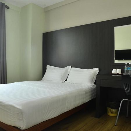 Sunshine Inn Bintulu Exterior photo