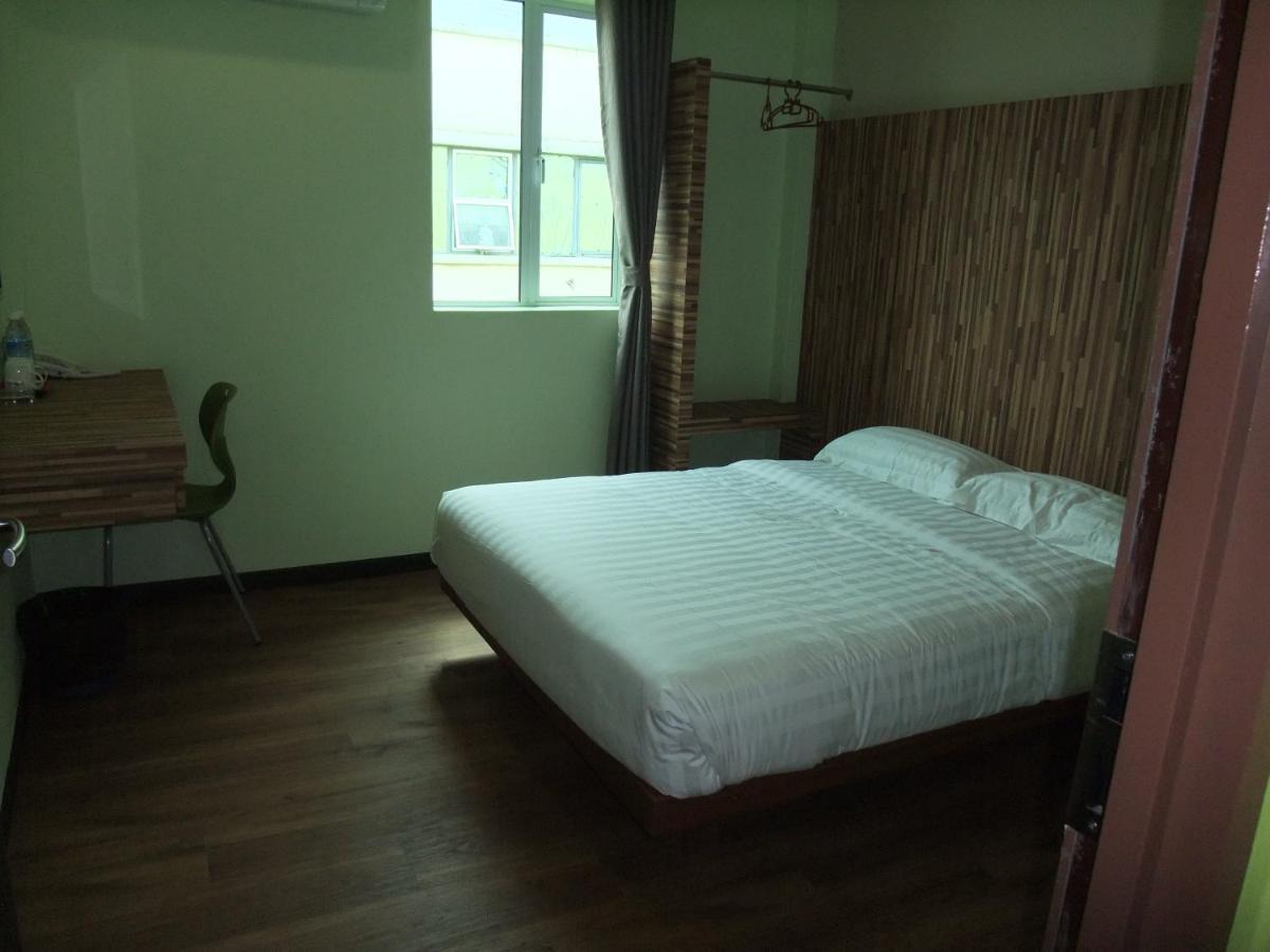 Sunshine Inn Bintulu Exterior photo